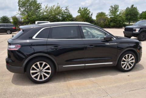 2019 Lincoln Nautilus Select