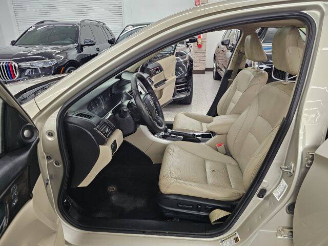 2016 Honda Accord EX-L w/Navi w/Honda Sensing