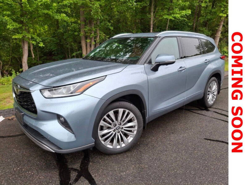 2023 Toyota Highlander Platinum