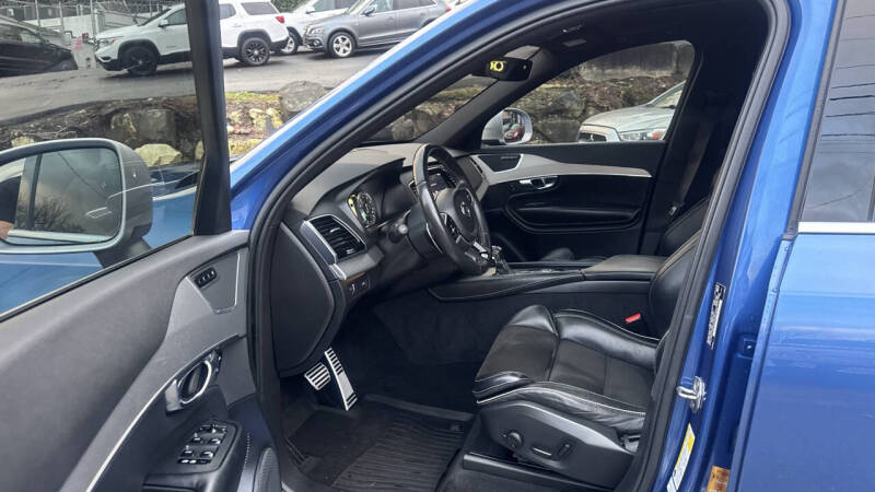 2018 Volvo XC90 T6 R-Design