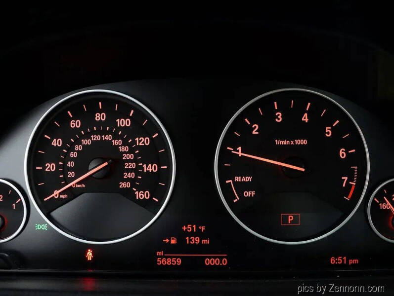 2017 BMW 3 Series 320i xDrive