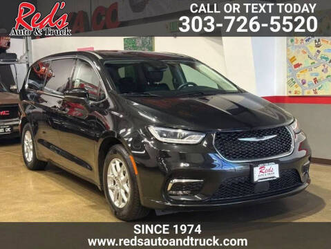 2023 Chrysler Pacifica Touring L