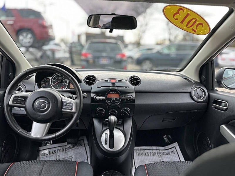 2013 Mazda MAZDA2 Touring