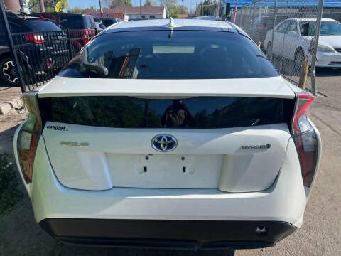 2016 Toyota Prius Two