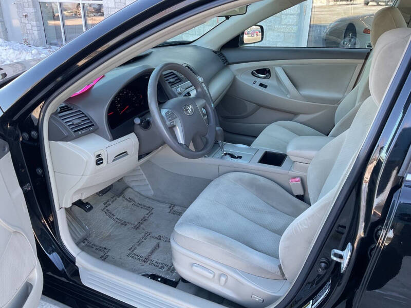 2009 Toyota Camry LE