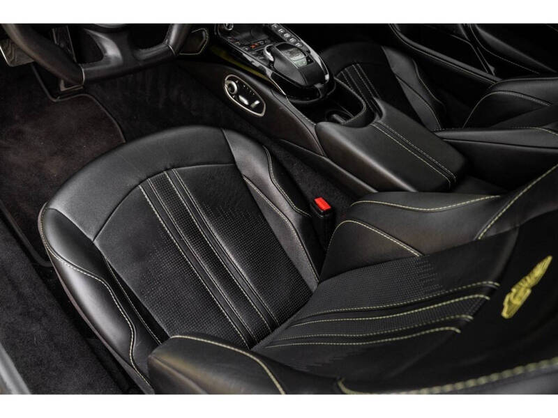 2020 Aston Martin Vantage