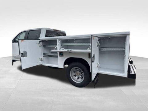 2025 GMC Sierra 3500HD CC Pro