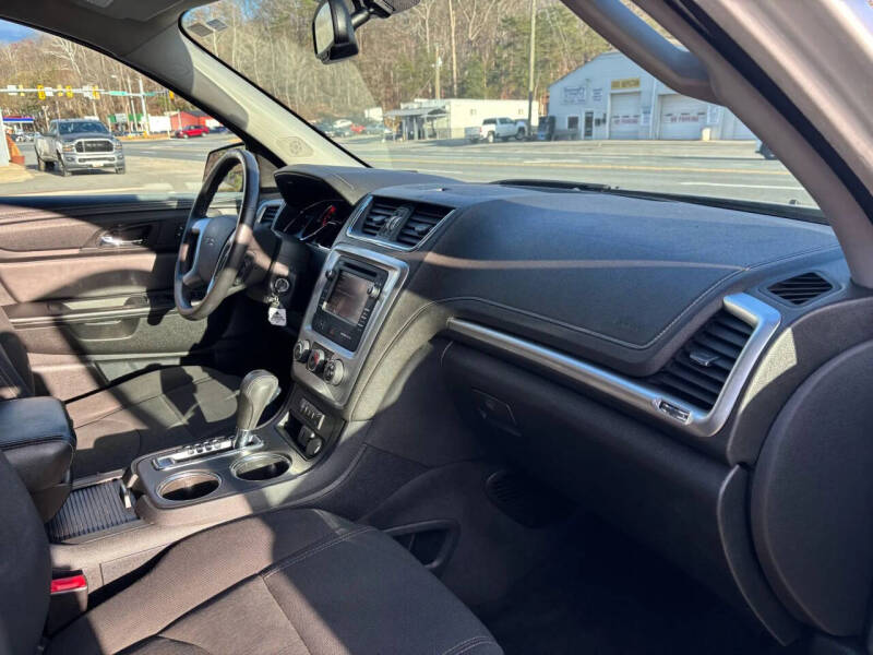 2015 GMC Acadia SLE-2