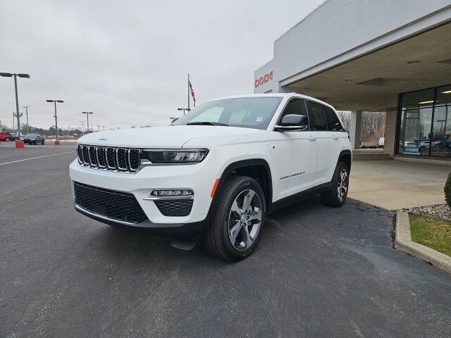 2024 Jeep Grand Cherokee for sale at Metz Auto & Outdoors in Syracuse, IN