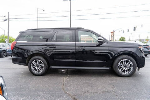 2025 Ford Expedition MAX Active