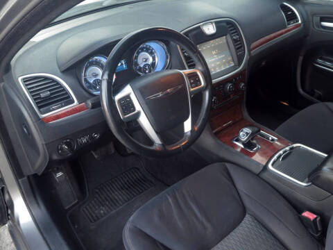 2012 Chrysler 300