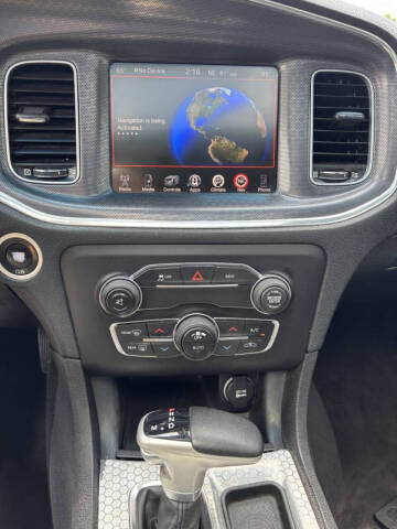 2016 Dodge Charger SXT