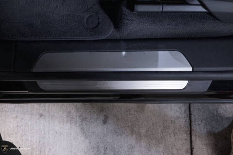 2024 Lamborghini Urus S