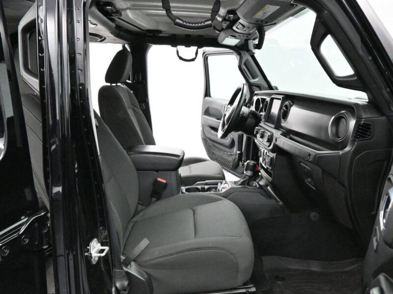 2021 Jeep Gladiator Willys