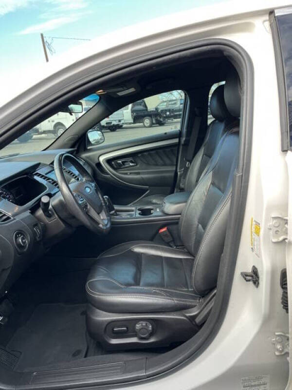 2019 Ford Taurus SEL