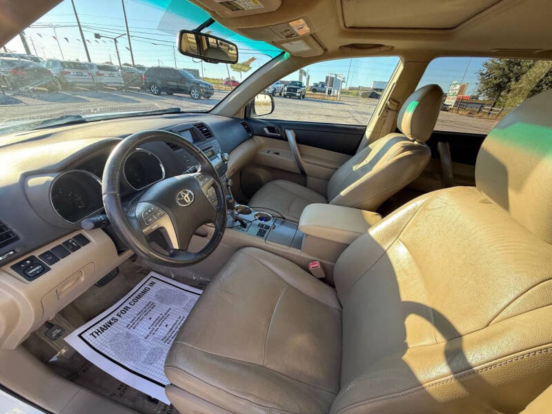 2010 Toyota Highlander SE