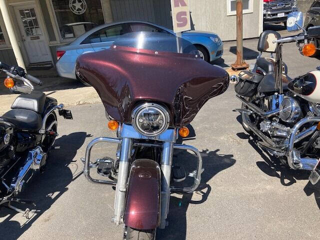 2012 Harley-Davidson FLHXI for sale at Beaver Lake Auto in Franklin NJ