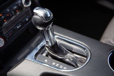 2016 Ford Mustang V6