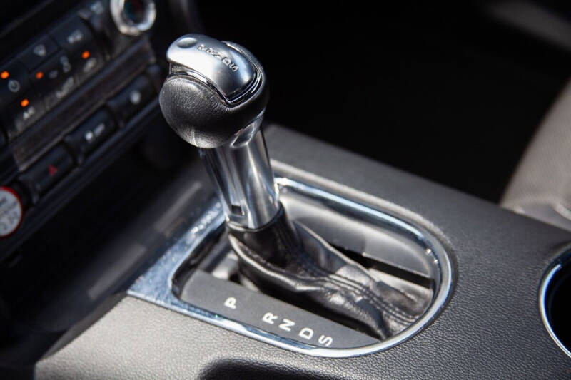 2016 Ford Mustang V6