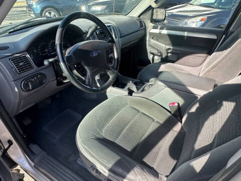 2003 Ford Explorer XLT