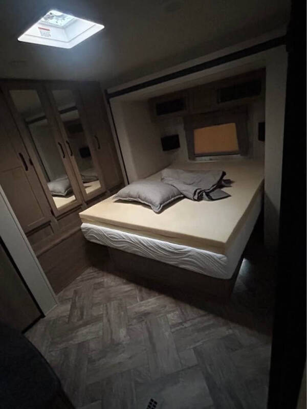 2023 Palomino 32bhqs