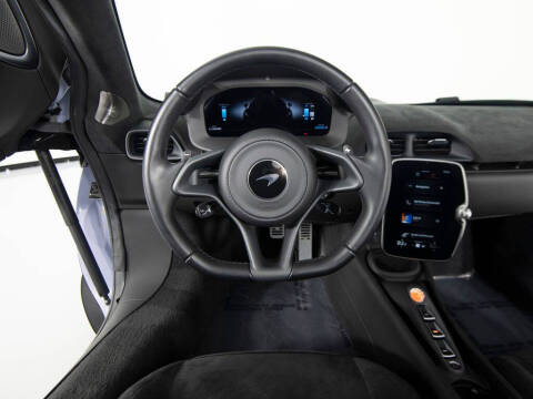 2025 McLaren Artura Spider