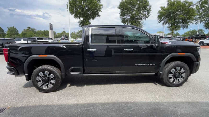 2025 GMC Sierra 2500HD