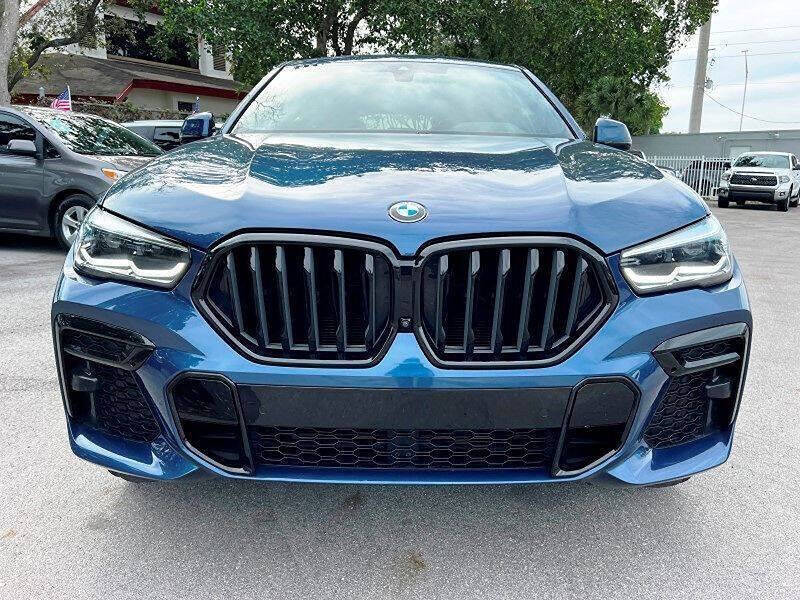 2022 BMW X6 xDrive40i