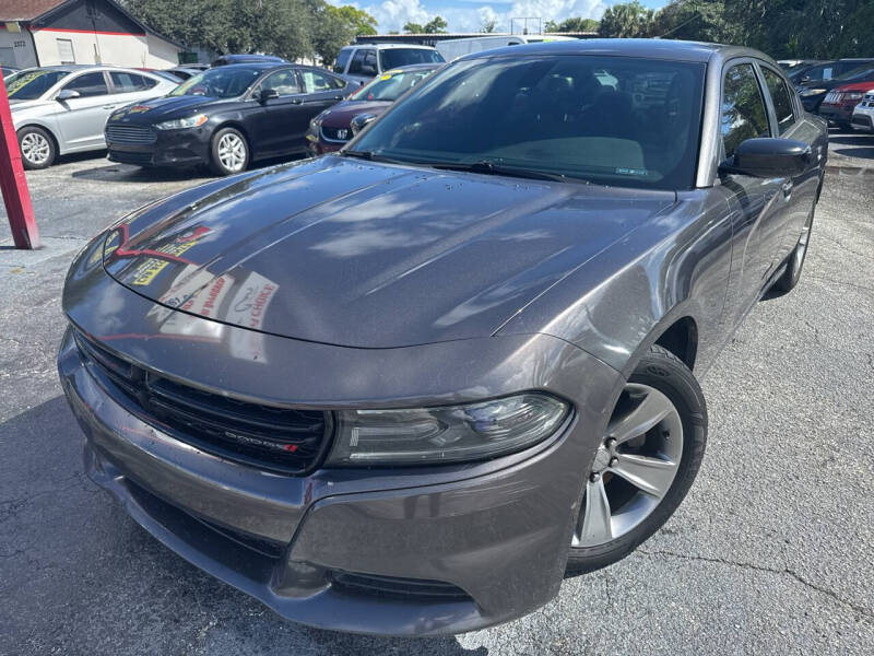 2015 Dodge Charger SXT