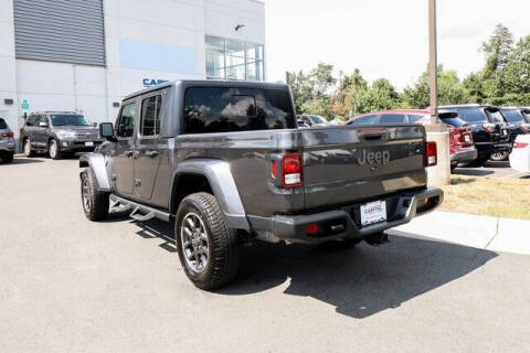 2021 Jeep Gladiator Sport