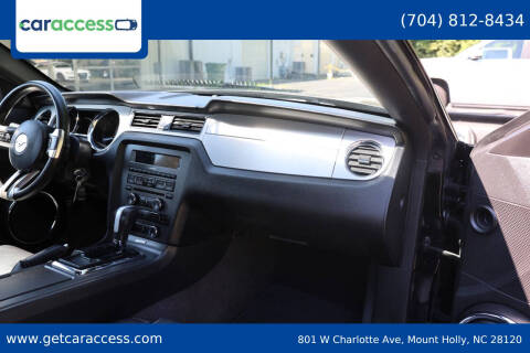 2013 Ford Mustang V6 Premium