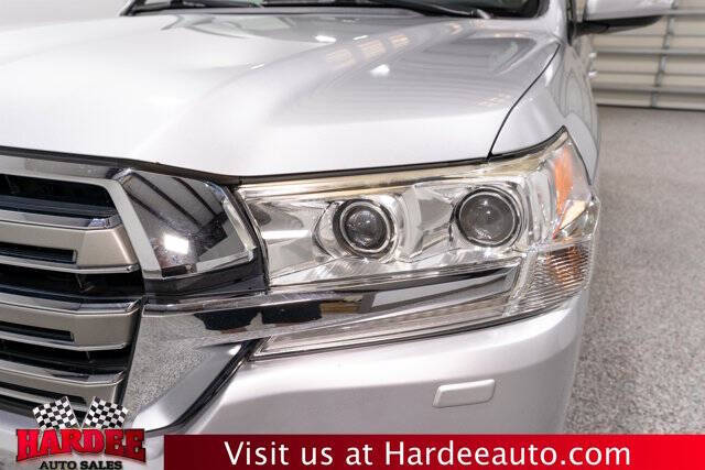 2016 Toyota Land Cruiser