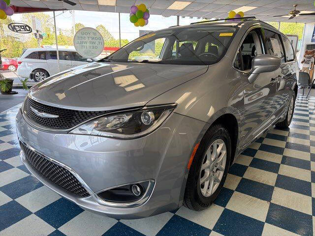 2020 Chrysler Pacifica Touring L