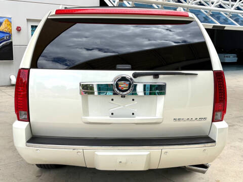 2013 Cadillac Escalade ESV Luxury