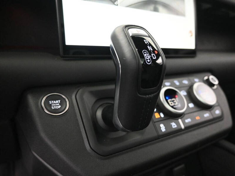 2024 Land Rover Defender 110 V8 P525 Carpathian Edition