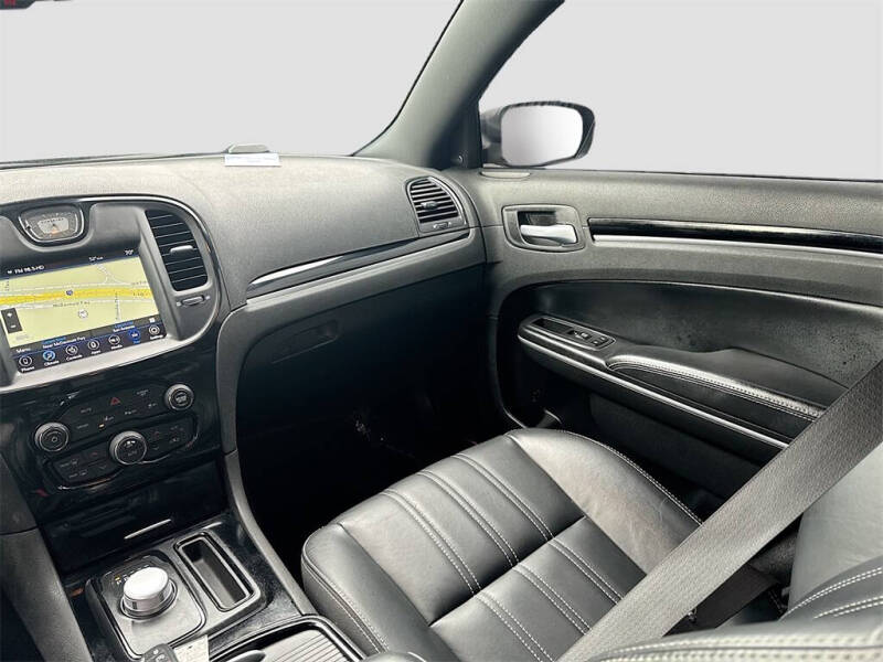 2021 Chrysler 300 S V6