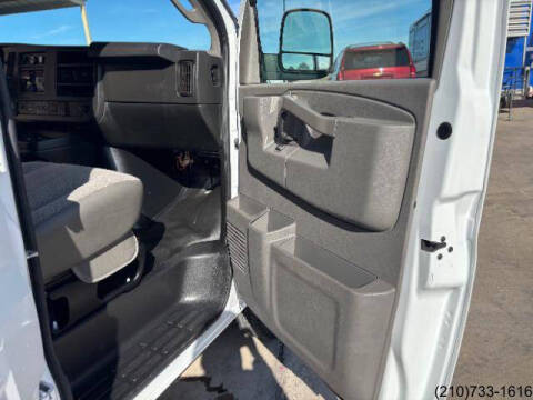 2021 Chevrolet Express 2500