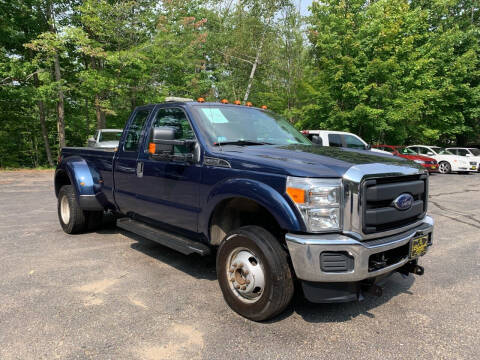 2015 Ford F-350 Super Duty for sale at Bladecki Auto LLC in Belmont NH