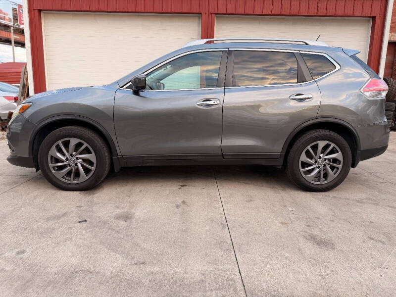 2016 Nissan Rogue SV