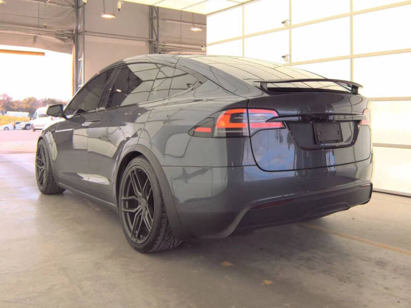 2022 Tesla Model X Plaid