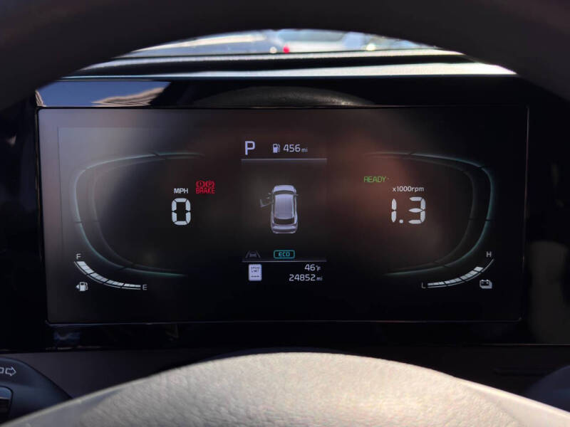 2023 Kia Sportage Hybrid LX