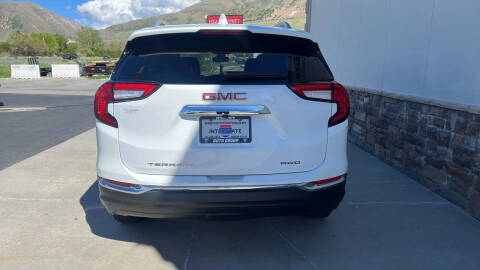 2023 GMC Terrain SLT