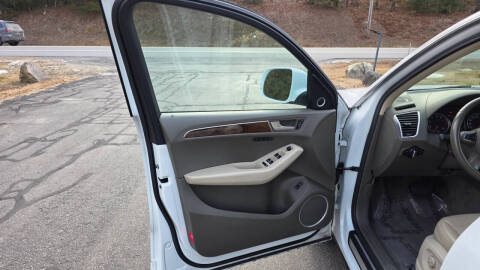 2012 Audi Q5 2.0T quattro Premium Plus