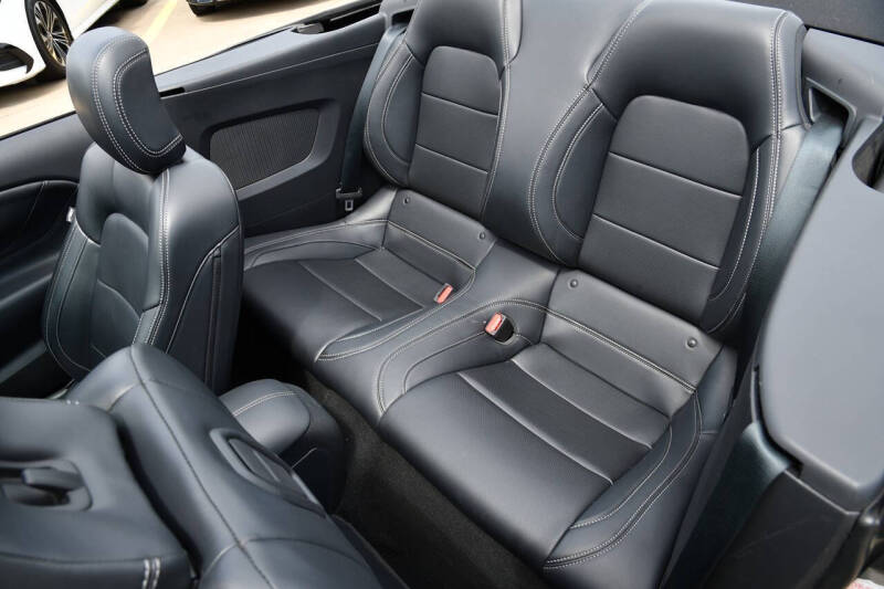 2025 Ford Mustang EcoBoost Premium