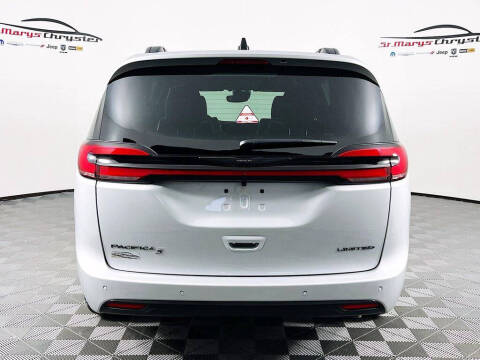 2026 Chrysler Pacifica Limited