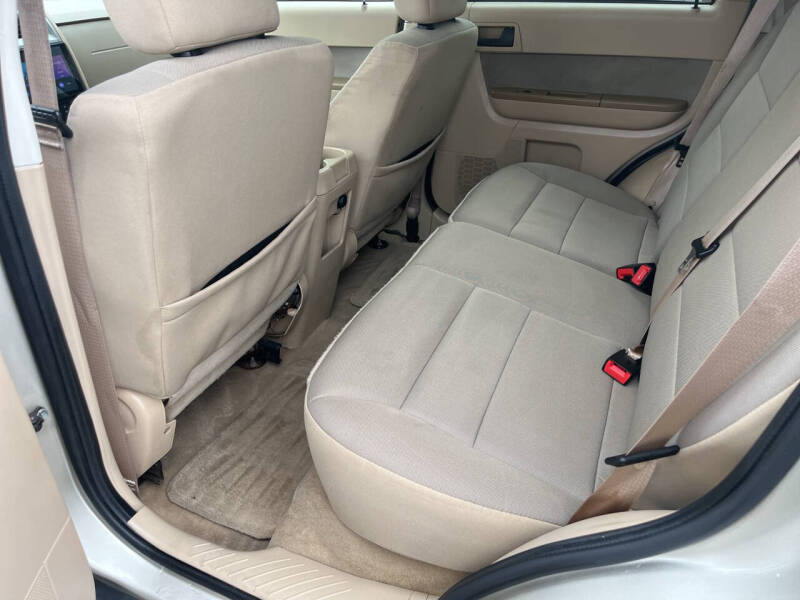 2011 Ford Escape XLT