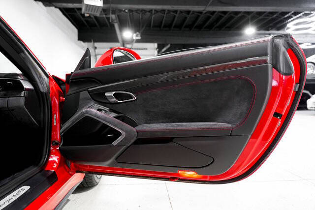 2016 Porsche 911 Targa 4 GTS