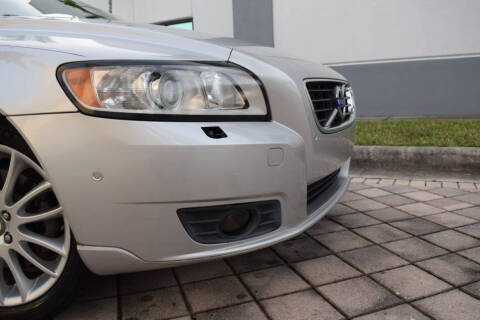 2011 Volvo V50 T5