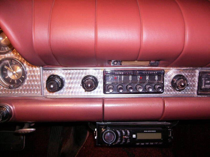 1957 Ford Thunderbird