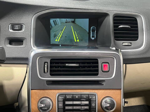 2016 Volvo S60 T5 Drive-E Inscription Platinum